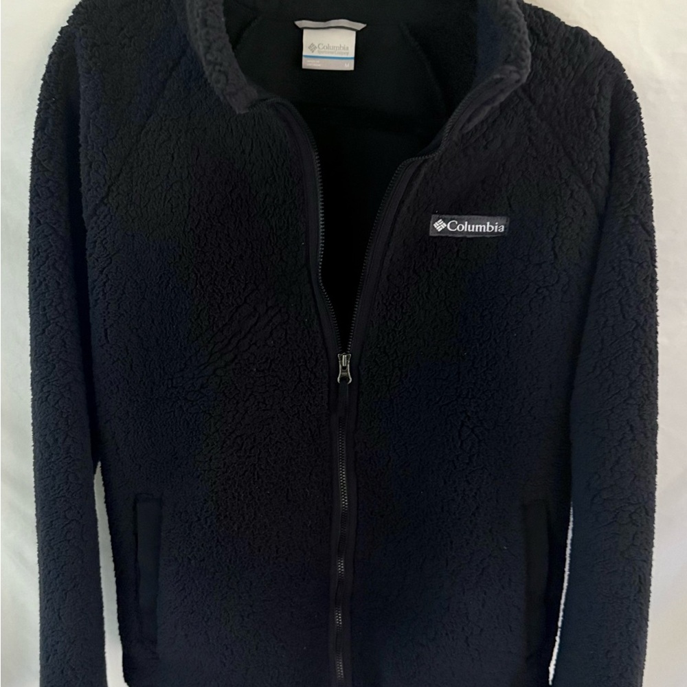 Columbia women’s  Black fleece Jacket